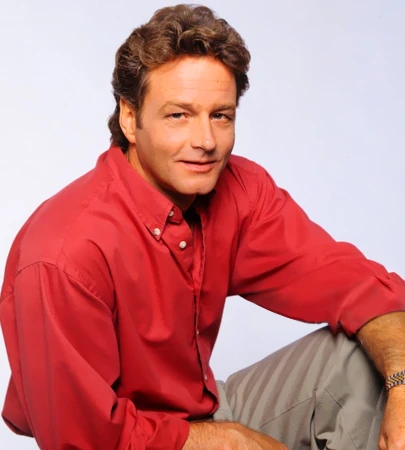 Alan_S01_promo.jpg