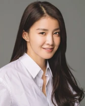 Lee Si-young - April 17