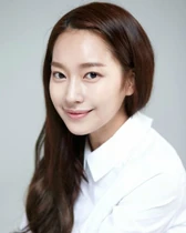 Kim Min-ji - April 11