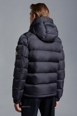 Maya 70 by Palm Angels (FW2022), Best Puffer Brand Wiki