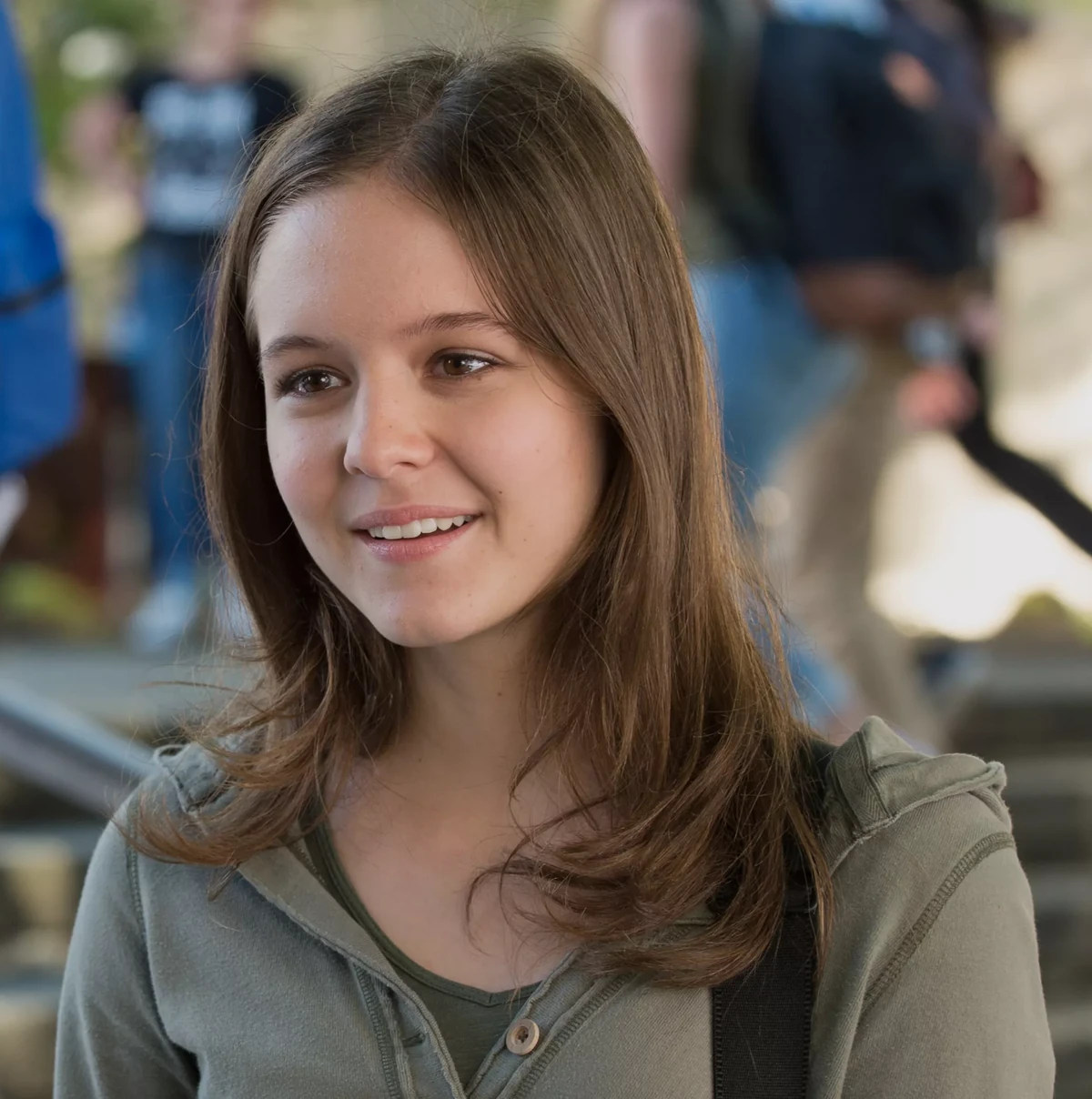 Via Pullman | Branson Universe Wiki | Fandom, image size:1200x1208