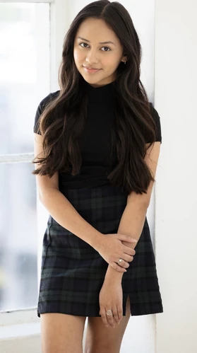 Isabella Leon | Brat Wiki | Fandom