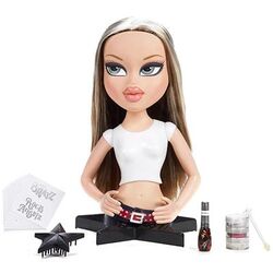 Bratz Funky Fashion Makeover - Rock Angelz - Sasha : : Toys & Games