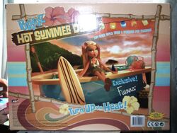 Buy the Sealed Bratz Hot Summer Dayz Cool Pool Playset W/ Fianna