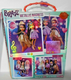 Bratz Metallic Madness 2-Pack, Style 1, Yasmin/Sasha Great Gift for  Children Ages 6, 7, 8+ 
