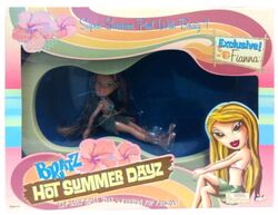 MGA Bratz Hot Summer Dayz Cool Pool Play set, Accessories AND Yasmin DOLL!