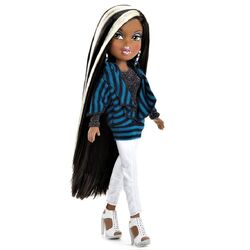 Bratz 10/10/10 10th Anniversary Party Sasha 🎉 This doll is soooo pretty! I  just went Black Friday shopping and found her at my local t