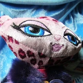 Catz Palaces - Brigitte (Close Up).jpg (251 KB) Catz Palaces