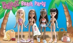 Bratz Doll Cloe Beach Party_2 Pieces Swimsuit_Compact Disk_1 Disk_Pair Bare  Feet