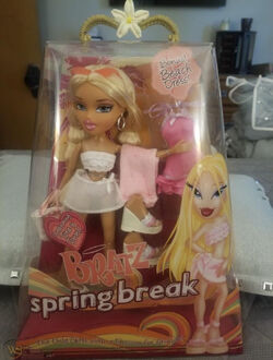 Bratz Spring Break Cloe Doll