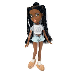 Bratz sasha slumber party shop