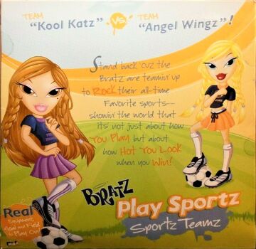 Bratz Play Sportz Doll Soccer Cloe : : Toys & Games