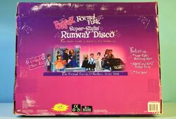Bratz super stylin runway disco store