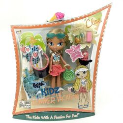 MGA Bratz Kidz---Cloe Summer Vacation---Doll, Clothing, Shoes & Accessories  (4)