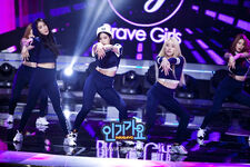 Brave Girls Deepened Inkigayo 160306 (9)