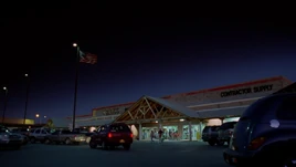 E10-Over.mkv 002576234