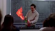 1x01 - Walt teaching chemistry