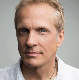 Patrick Fabian