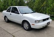 1991 Nissan sentra.jpg