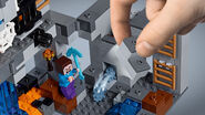 LEGO 21147 WEB SEC05
