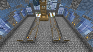 Der Bahnsteig des Bahnhofs