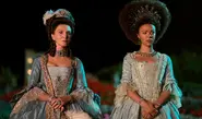 Michelle-fairley-queen-charlotte-a-bridgerton-story-2.webp (357 kio)