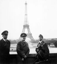 Adolf Hitler in Paris 1940