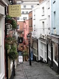 Christmas Steps, Bristol Wiki