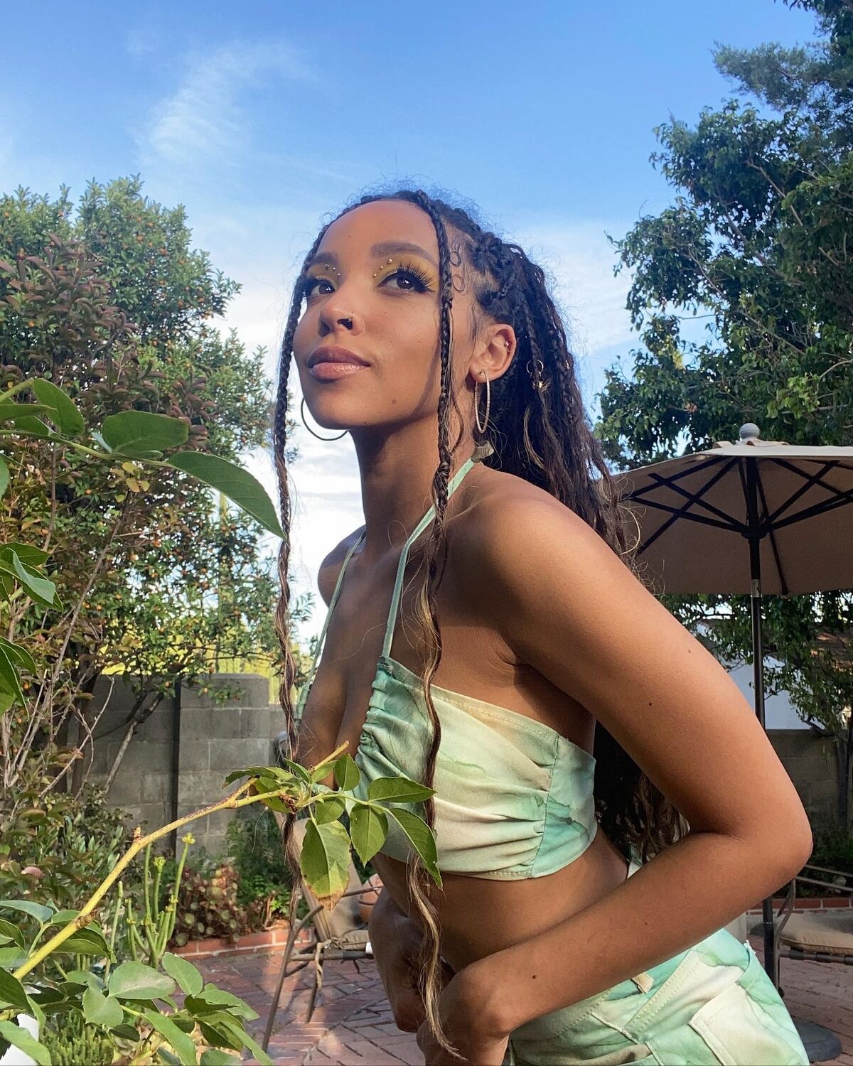 Tinashe Has It All Under Control