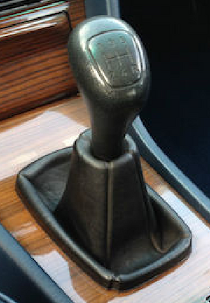 1986 Mercedes-Benz 300E Manual Transmission