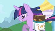 247px-592px-Twilight Sparkle2 S01E01