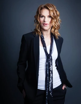 Sandra Bernhard