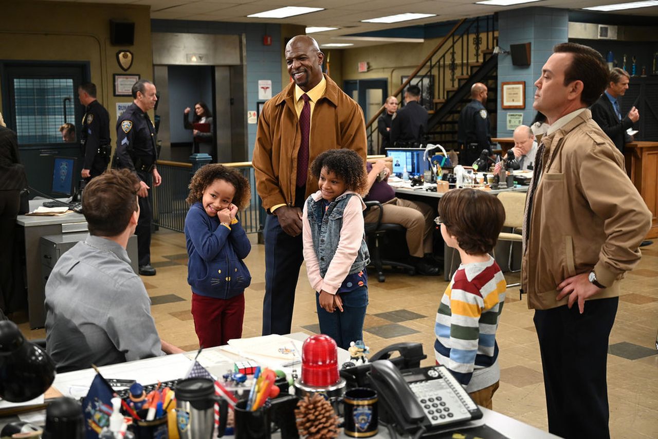 Mac, Brooklyn Nine-Nine Wiki