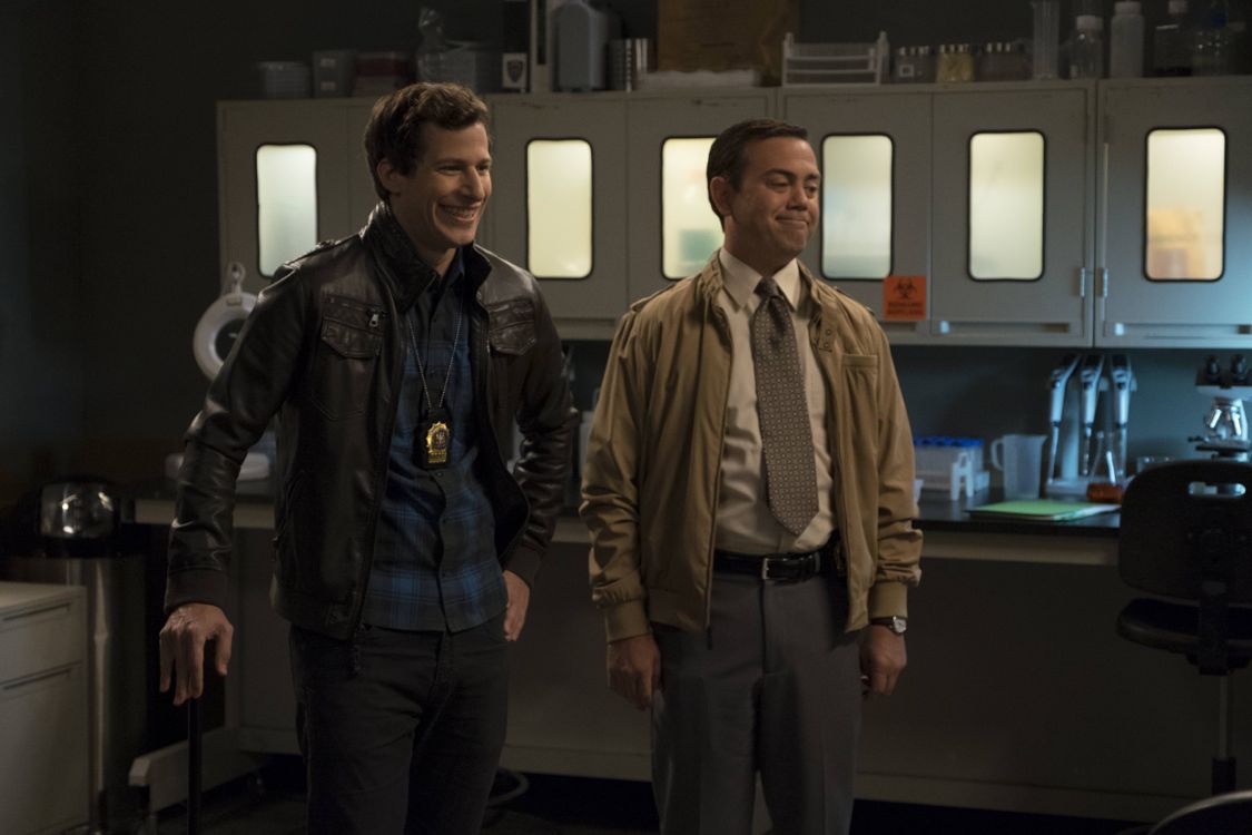 1 Bizarre Cameo Ruins The Brooklyn 99 & New Girl Shared Universe