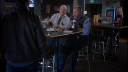 Wing Slutz 13.jpg (610 KB)