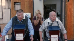 Wing Slutz 24.jpg (822 KB)