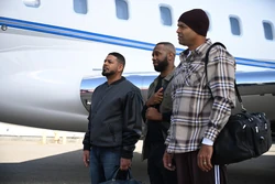 S07X08 The Takeback 07.jpg (153 KB)