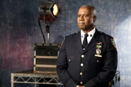 Andre Braugher Raymond Holt