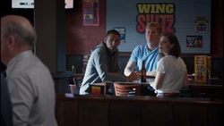 Wing Slutz 15.jpg (642 KB)