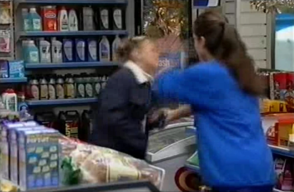 Episode 2641 (2nd January 2002) Brookside Wiki Fandom