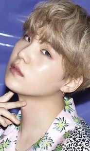 BTS - Suga promoting Lights.Boy With Luv - 2019 (Japan)