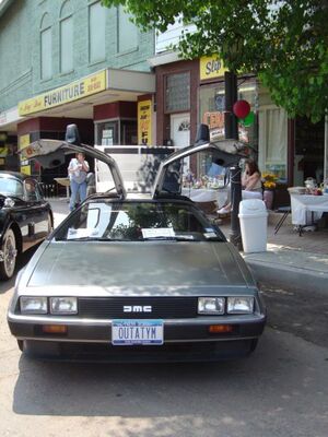 DeLorean DMC-12 – Wikipedia