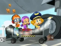 Watch the "Plane Bagel" Fly Away