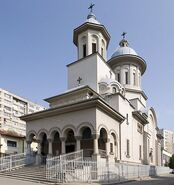 Biserica-sfantul-antonie-colentina-1