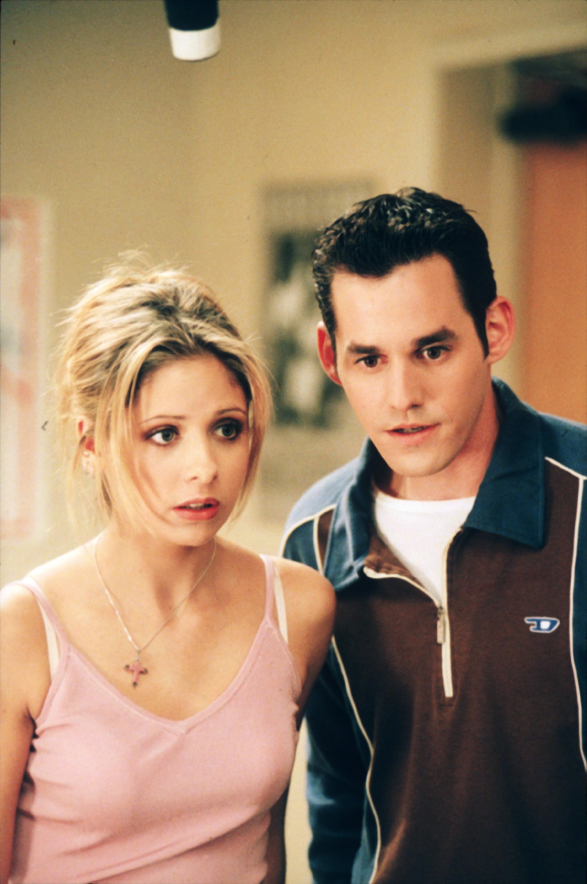 Buffy The Vampire Slayer: Season 4 Episode 6 Buffy's Blue Gem Necklace |  Shop Your TV