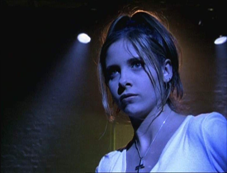 Eau bénite, Wiki Buffyverse