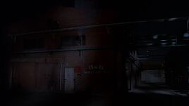 L'Usine (la nuit)