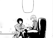 Dazai approaches the woman.