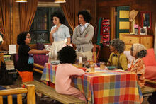 1x11 - There's No Place Like Camp - Still20-0.jpg