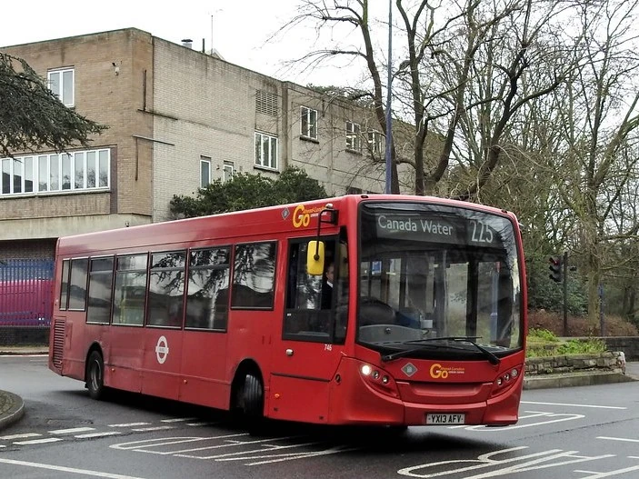 London Buses Route 225 Bus Routes In London Wiki Fandom
